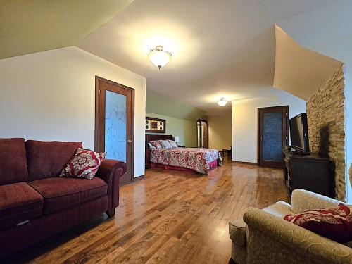 Chambre à coucher principale - 1004 Av. Suzanne, Laval (Saint-Vincent-De-Paul), QC - Indoor Photo Showing Living Room