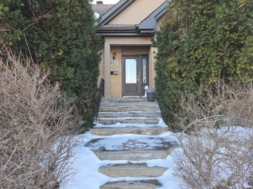 Entrée extérieure - 1004 Av. Suzanne, Laval (Saint-Vincent-De-Paul), QC - Outdoor