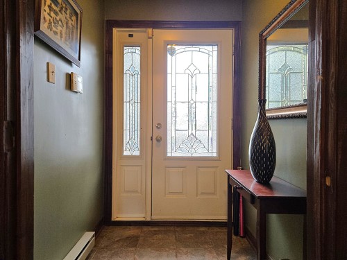 Hall d'entrée/Vestibule - 1004 Av. Suzanne, Laval (Saint-Vincent-De-Paul), QC - Indoor Photo Showing Other Room