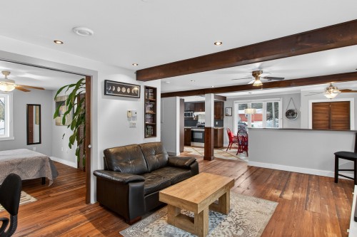 Salon - 1696 Ch. Du Rapide, Rivière-Rouge, QC - Indoor Photo Showing Living Room