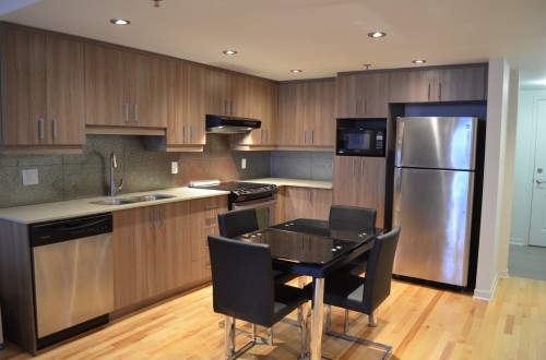 Cuisine - 503-6550 Boul. Henri-Bourassa O., Montréal (Saint-Laurent), QC - Indoor Photo Showing Kitchen With Double Sink