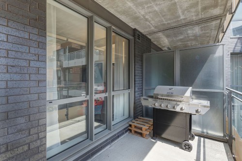 Balcony - 605-1025 Rue De La Commune E., Montréal (Ville-Marie), QC - Outdoor With Exterior