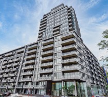 Façade - 