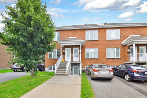 3032 Rue de Lyon  Longueuil (Le Vieux-Longueuil), QC J4L 3R7