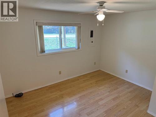 1483 Main Street, Olalla, BC - Indoor Photo Showing Other Room