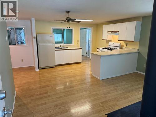 1483 Main Street, Olalla, BC - Indoor Photo Showing Kitchen With Double Sink