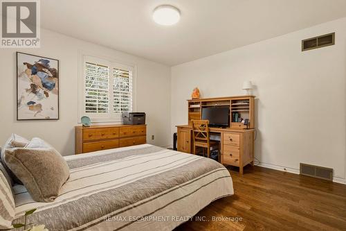 3 Postans Path, Hamilton, ON - Indoor Photo Showing Bedroom