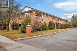 206 - 920 FORD STREET Peterborough (Otonabee Ward 1), ON K9J 5V1