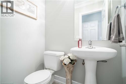 3220 Sorrento Crescent, Burlington, ON - Indoor Photo Showing Bathroom