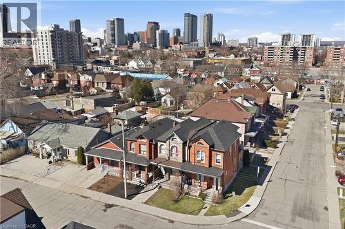 211 West Avenue N, Hamilton, ON - Outdoor With View