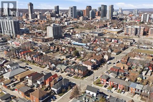 211 West Avenue N, Hamilton, ON - Outdoor With View