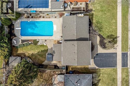 224 White Pines Drive, Burlington, ON - Outdoor With In Ground Pool
