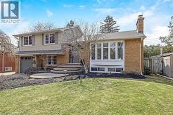 224 WHITE PINES Drive  Burlington, ON L7L 4E7