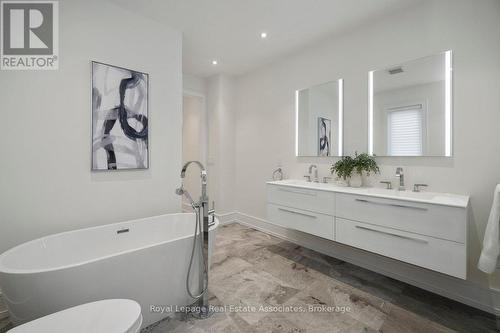 Primary Ensuite - 63 Troy Street, Mississauga, ON - Indoor Photo Showing Bathroom