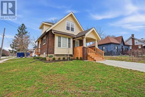 178 THOMPSON ROAD  London South (South I), ON N5Z 2Y8