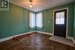 UPPER - 269 HAIG STREET Oshawa, ON L1G 5N9