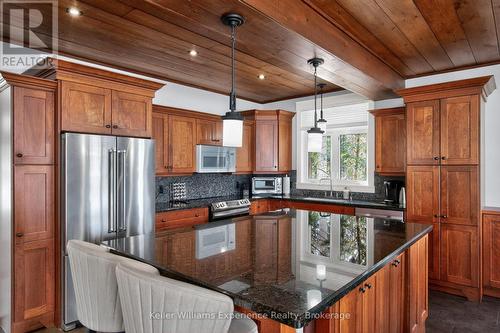 1749 Champlain Road, Tiny, ON - Indoor Photo Showing Kitchen