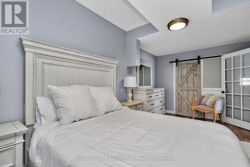 1749 Champlain Road, Tiny, ON - Indoor Photo Showing Bedroom