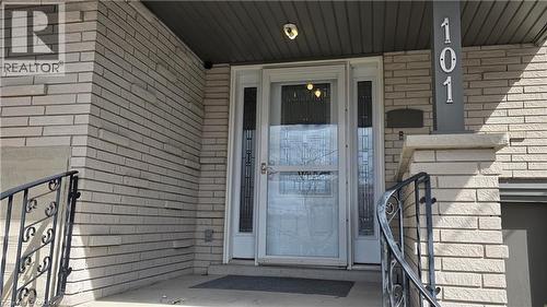 101 Lang Crescent, Kitchener, ON - Outdoor With Exterior