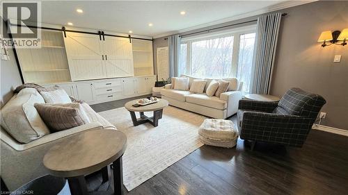 101 Lang Crescent, Kitchener, ON - Indoor Photo Showing Living Room