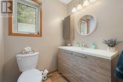 2 pc Bath-main floor - 