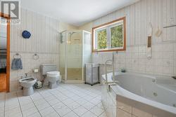 6 pc ensuite - 