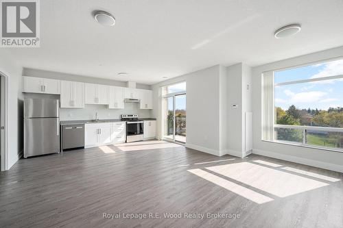 62 First Street, Tillsonburg, ON - Indoor Photo Showing Kitchen