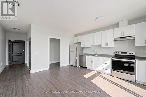 62 First Street, Tillsonburg, ON - Indoor Photo Showing Kitchen