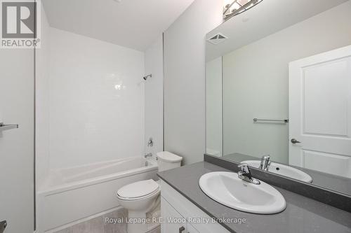 62 First Street, Tillsonburg, ON - Indoor Photo Showing Bathroom