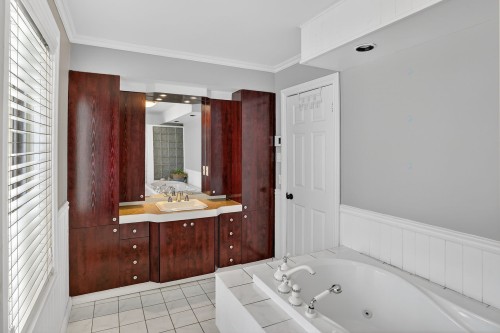 Salle de bains - 1591 Rue Charlebois, Prévost, QC - Indoor Photo Showing Bathroom