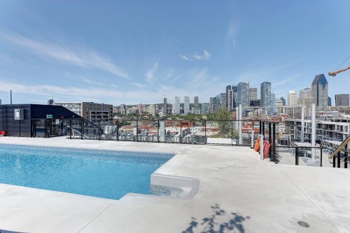Piscine - 801-1552 Rue Des Bassins, Montréal (Le Sud-Ouest), QC - Outdoor With In Ground Pool With View