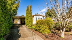 2074 6th St EASTCourtenay, BC V9N 7L8