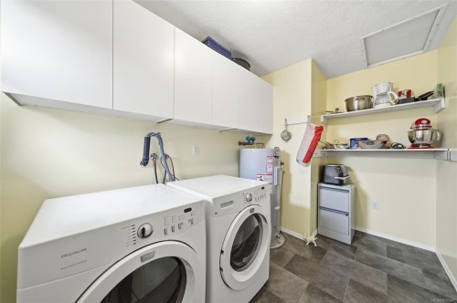 6728 Eakin Dr, Sooke, BC 