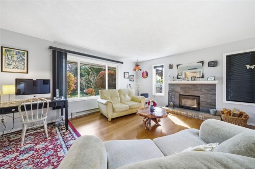 6728 Eakin Dr, Sooke, BC 