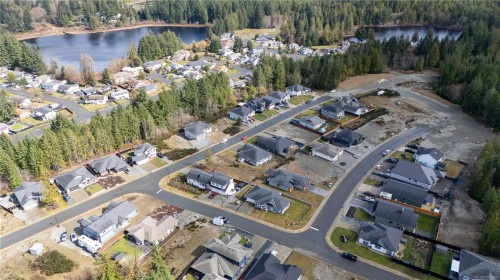 145 Edgewood Dr, Lake Cowichan, BC 