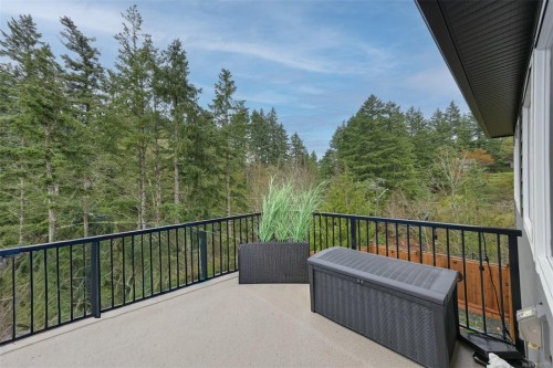813 Tomack Loop, Langford, BC 