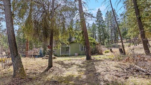 3525 Mathews Road, Kelowna, BC - Outdoor