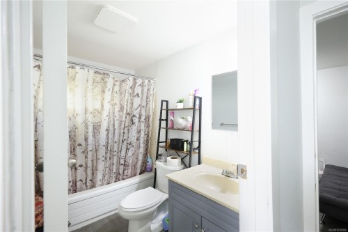 6180 Alington Rd, Duncan, BC 