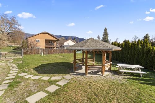 501 16Th Avenue, Creston, BC 