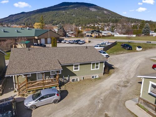 501 16Th Avenue, Creston, BC 