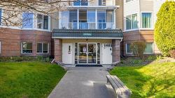 220-3163 Richter Street Kelowna, BC V1W 3R4