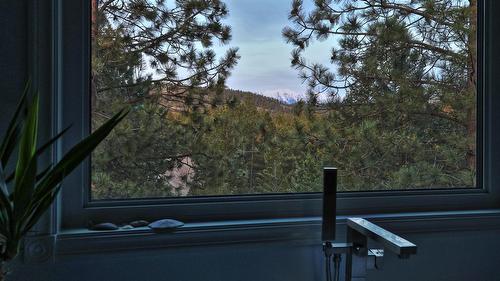 5312 Kennedy Road, Cranbrook, BC - 