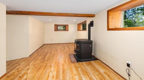 2093 Corn Creek Road, Creston, BC - Indoor Photo Showing Other Room