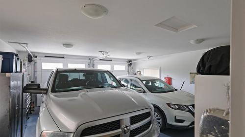 181 The Whins, Cranbrook, BC - Indoor Photo Showing Garage