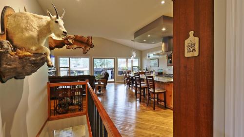 181 The Whins, Cranbrook, BC - Indoor Photo Showing Dining Room