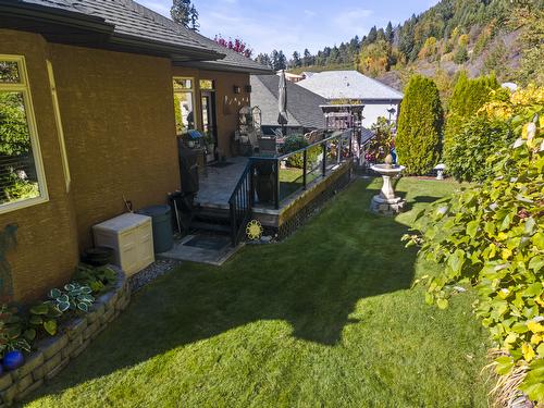 18-420 20Th Avenue, Creston, BC - Outdoor With Deck Patio Veranda