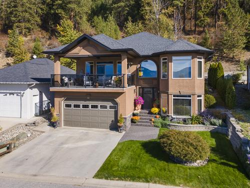 18-420 20Th Avenue, Creston, BC - Outdoor With Facade