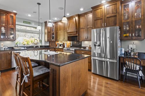 18-420 20Th Avenue, Creston, BC - Indoor Photo Showing Kitchen With Upgraded Kitchen