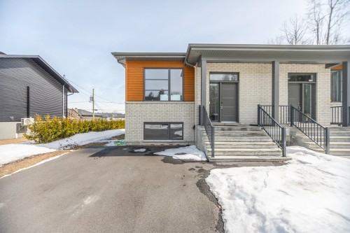 8774 Rue de Touraine  Sorel-Tracy, QC J3R 0N7
