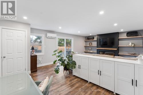 137 Donald Street, Kitchener, ON - Indoor